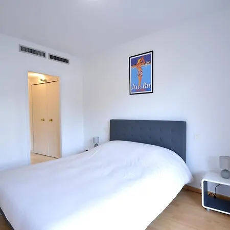 아파트 Holiday In The Heart Of Juan Les Pins *